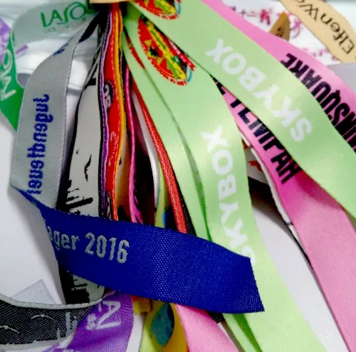 different customization fabric wristband